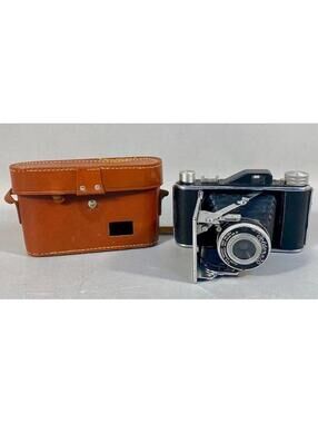 A12. Foldex 20 Folding Camera with Leather Case